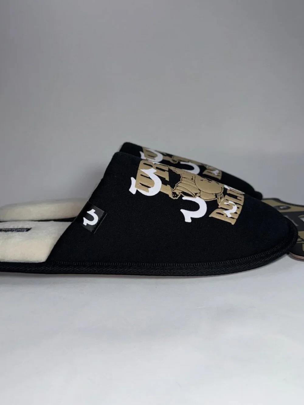 True religon Men's Designer Slippers House Shoes Slides Size 11-12 US